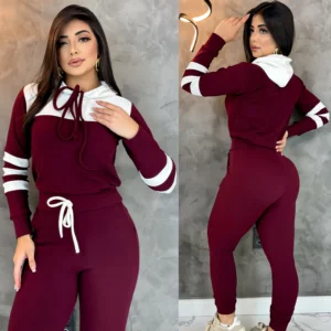 Conjunto Feminino De Inverno Com Capuz